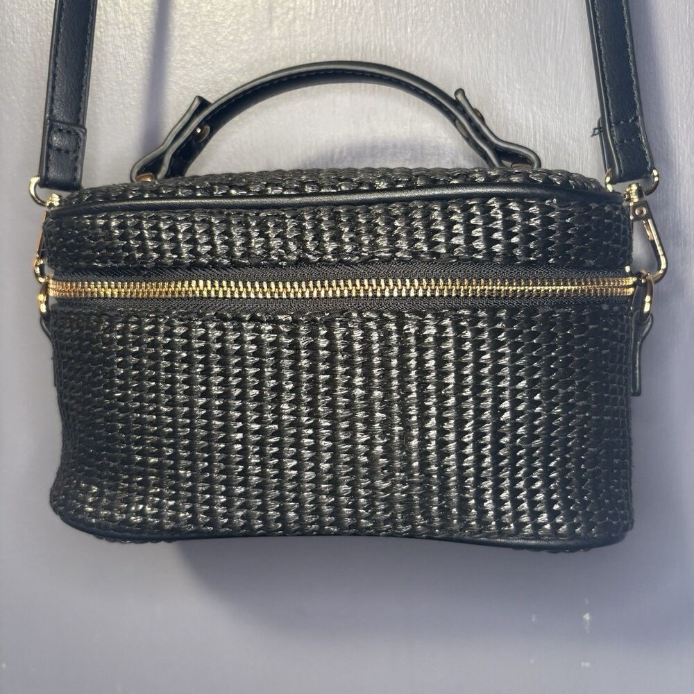 Shiraleah Black Woven Crossbody Bag Top Handle Mini Purse Gold Hardware - Picture 6 of 7